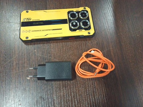 Smartphone outdoor senza
